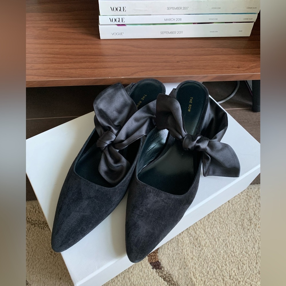 THE ROW Coco Suede Mule - Picture 6 of 17